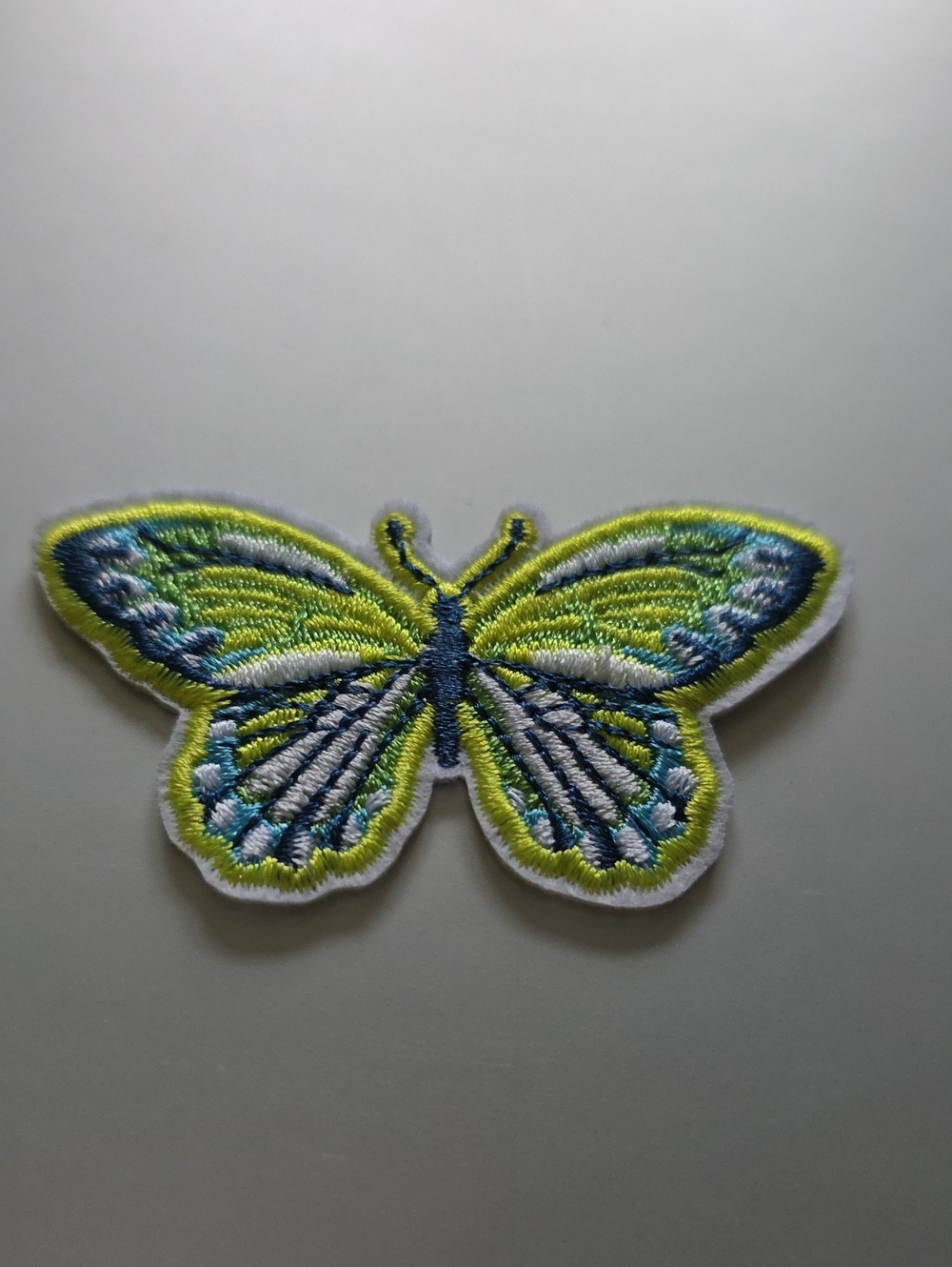 BUTTERFLY IRON ON
